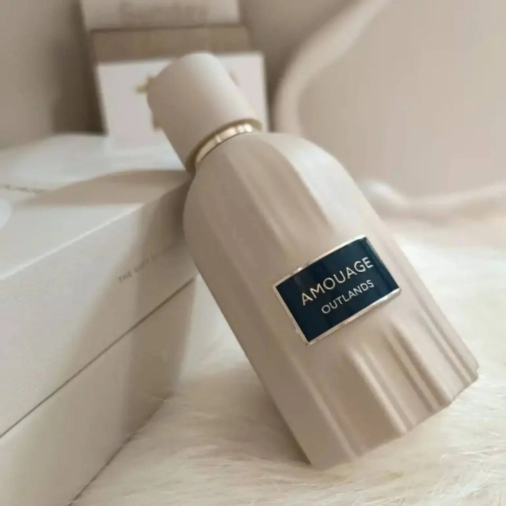 Amouage Outlands Essence Eau de Parfum - Samples & Decants